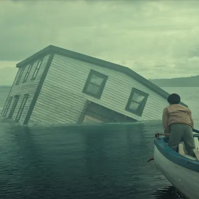 Below sends Josh Hartnett into the water to find what Newfoundland has been hiding