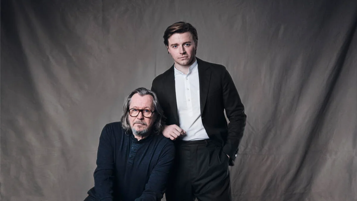 Le prochain James Bond serait déjà choisi, selon Gary Oldman — mais Amazon ne confirme rien